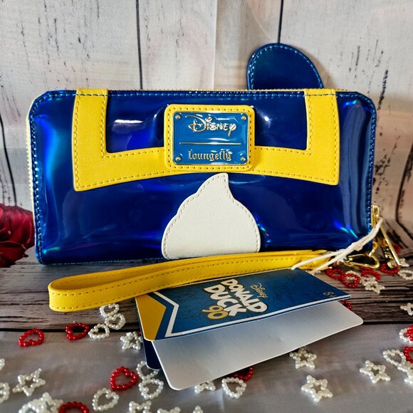 Disney Loungefly Donald Duck 90th Anniversary Metallic Cosplay Zip Around Wallet - Picture 3 of 3